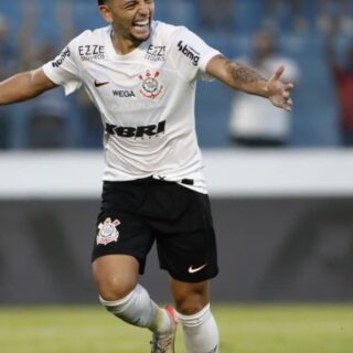 Copinha: Corinthians goleia CRB para se garantir nas quartas