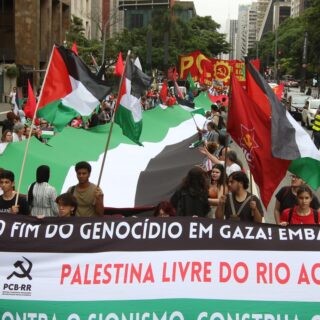 Ato em SP de apoio à Palestina pede cessar-fogo imediato em Gaza