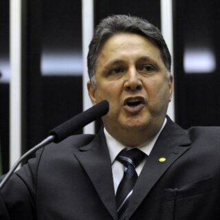 STJ mantém candidatura de Anthony Garotinho a vereador no Rio