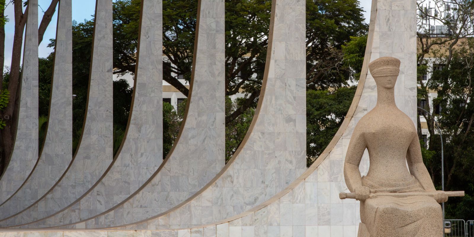 STF torna réus deputados do PL por suspeita de propina