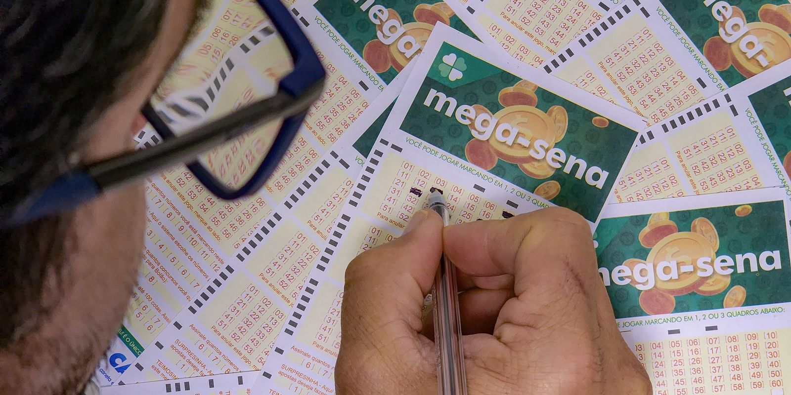 Ninguém acerta os números da Mega-Sena e prêmio vai para