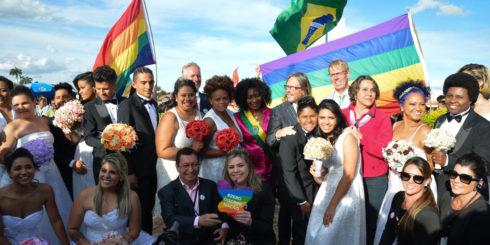 Casamento entre mulheres cresce 5,9% e é recorde em 2023,
