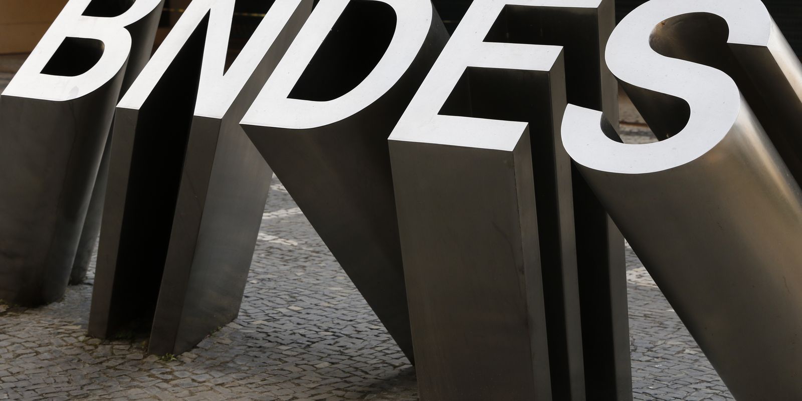BNDES lucra R$ 5,6 bi no primeiro trimestre de 2025,