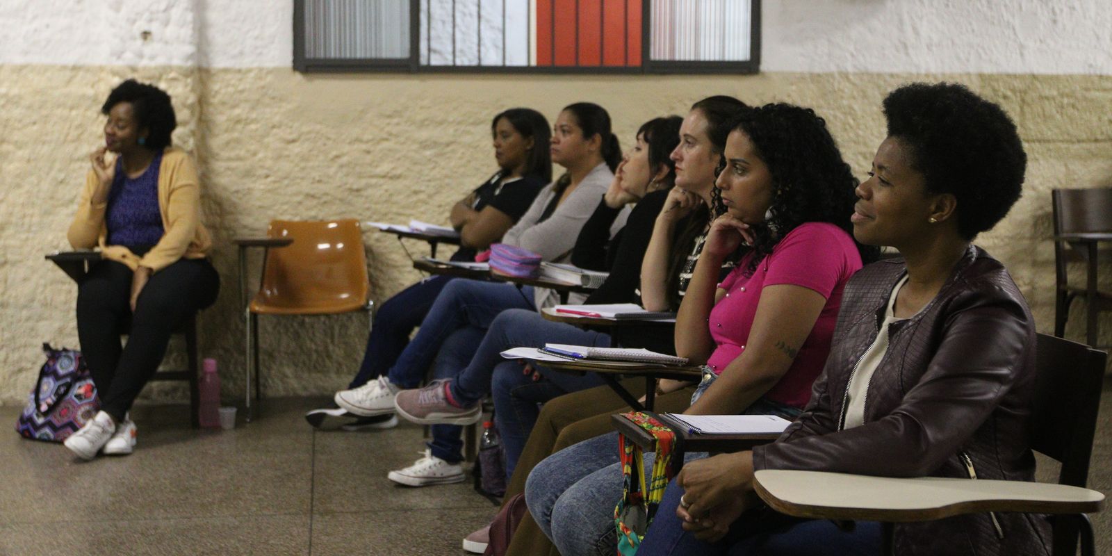 Cursinho popular tem até 6 de maio para inscrição em