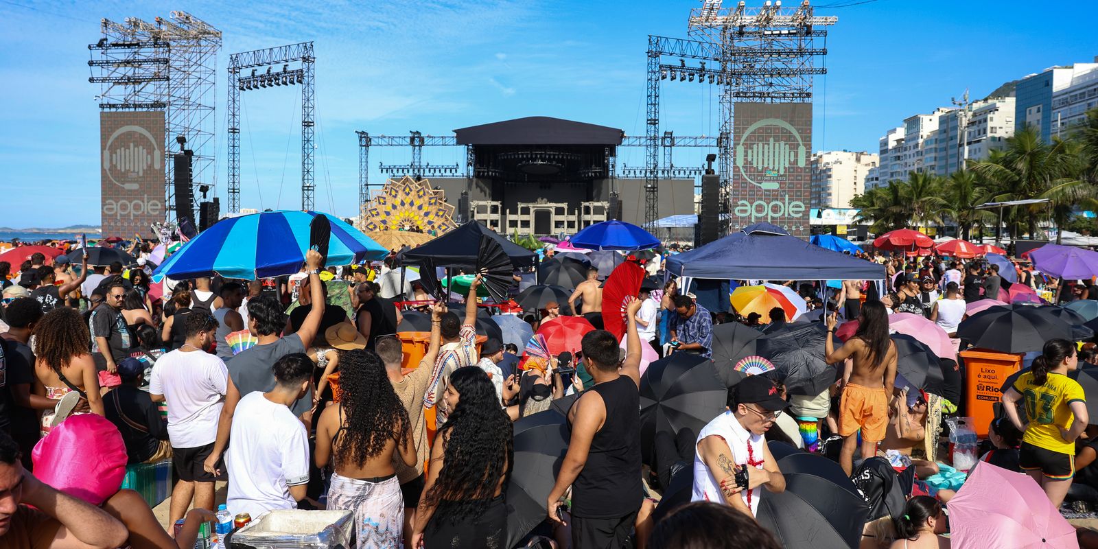 Pessoas com deficiência relatam falta de acesso ao show de
